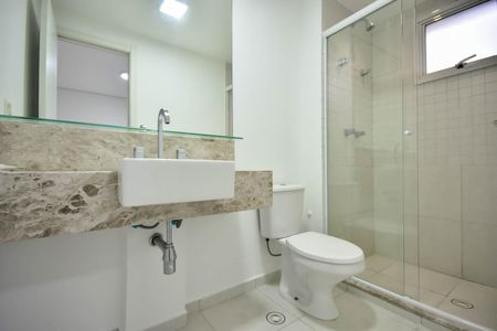 Apartamento à venda com 213m², 4 quartos e 4 vagasBanheiro Suíte 1