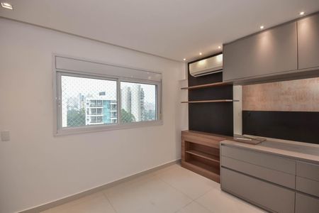 Apartamento à venda com 213m², 4 quartos e 4 vagasSuíte 2