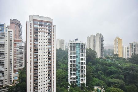 Apartamento à venda com 213m², 4 quartos e 4 vagasVista da Varanda 1