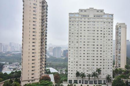 Apartamento à venda com 213m², 4 quartos e 4 vagasVista da Varanda 2