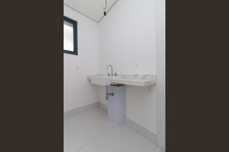 Apartamento à venda com 92m², 2 quartos e 2 vagas Apartamento à venda com 92m², 2 quartos e 2 vagasBanheiro da Suíte 1