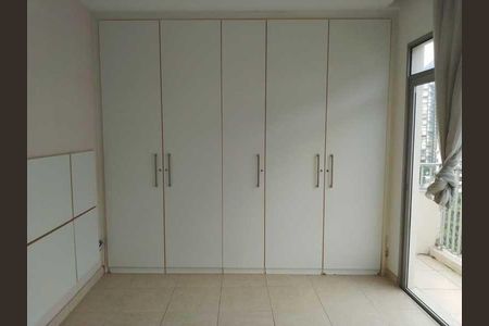 Apartamento à venda com 128m², 3 quartos e 2 vagas