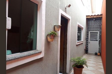 Casa à venda com 114m², 3 quartos e 2 vagas
