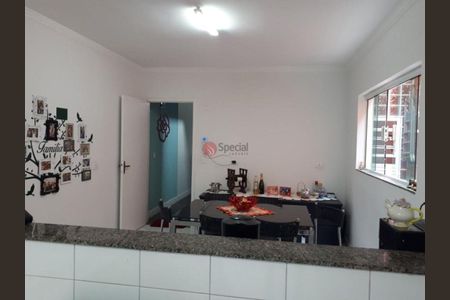 Casa à venda com 114m², 3 quartos e 2 vagas