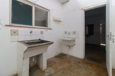 Casa à venda com 410m², 3 quartos e 2 vagasÁrea de Serviço