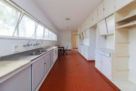 Casa à venda com 410m², 3 quartos e 2 vagasCozinha