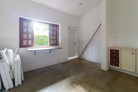 Casa à venda com 410m², 3 quartos e 2 vagasQuarto de Serviço