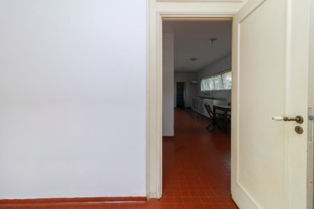 Casa à venda com 410m², 3 quartos e 2 vagasCopa