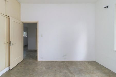 Casa à venda com 410m², 3 quartos e 2 vagasQuarto 2