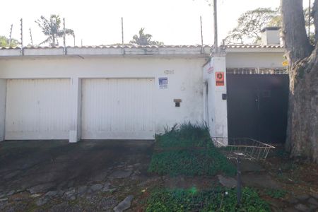 Casa à venda com 410m², 3 quartos e 2 vagasFachada