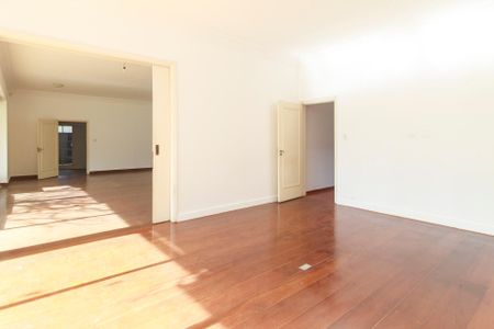 Casa à venda com 410m², 3 quartos e 2 vagasSala de Jantar