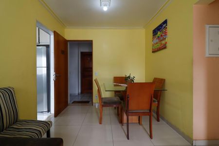 Sala de apartamento à venda com 2 quartos, 50m² em Vila Paulistania, São Paulo