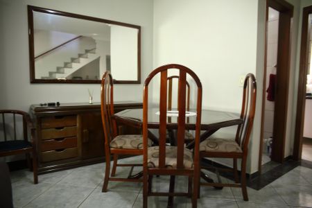 Sala de casa à venda com 3 quartos, 104m² em Bairro dos Casa, São Bernardo do Campo