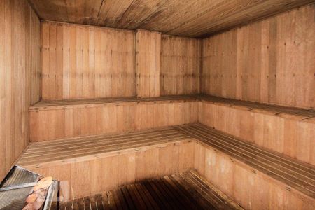 Casa de condomínio à venda com 320m², 7 quartos e 2 vagas Casa de condomínio à venda com 320m², 7 quartos e 2 vagasCondomínio - Sauna