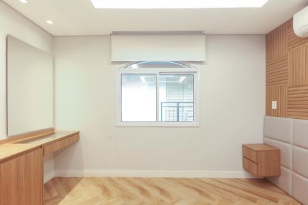 Casa de condomínio à venda com 320m², 7 quartos e 2 vagas Casa de condomínio à venda com 320m², 7 quartos e 2 vagasSuíte 2