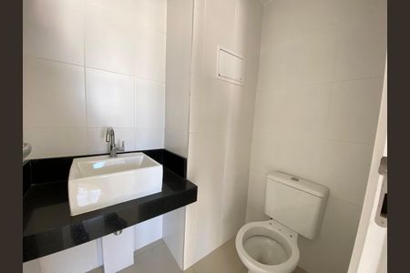 Apartamento à venda com 115m², 2 quartos e 1 vagaBanheiro Social