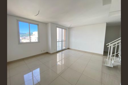Apartamento à venda com 115m², 2 quartos e 1 vagaSala