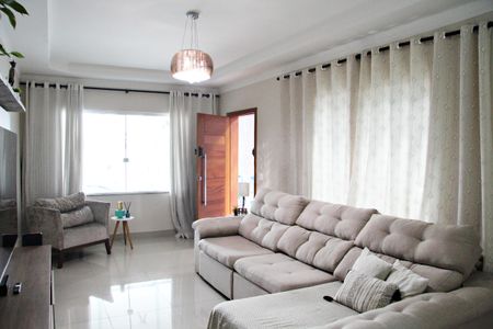 Casa à venda com 175m², 3 quartos e 4 vagasSala