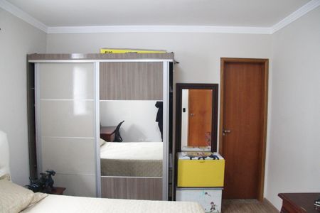 Casa à venda com 175m², 3 quartos e 4 vagasSuíte 3