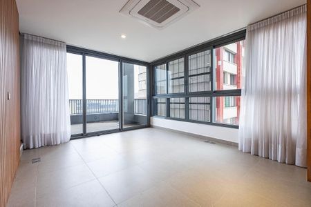 Apartamento à venda com 123m², 3 quartos e 1 vagaSala/Cozinha