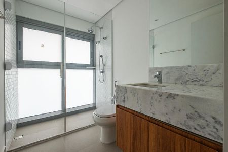 Apartamento à venda com 123m², 3 quartos e 1 vagaBanheiro da Suíte 2