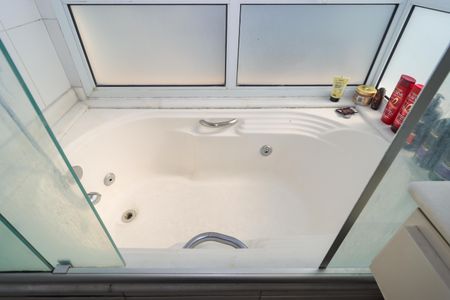 Apartamento à venda com 173m², 3 quartos e 3 vagasBanheiro da Suíte 1