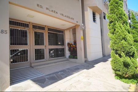 Apartamento à venda com 83m², 2 quartos e 1 vagaFachada