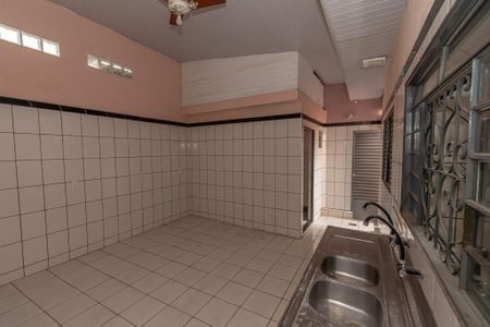 Casa para alugar com 150m², 2 quartos e 2 vagasCozinha/Churrasqueira  