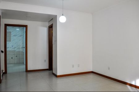 Casa à venda com 105m², 2 quartos e 1 vaga Casa à venda com 105m², 2 quartos e 1 vagaSala