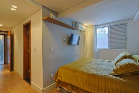 Apartamento à venda com 135m², 3 quartos e 2 vagas Apartamento à venda com 135m², 3 quartos e 2 vagasQuarto 3 - Suíte