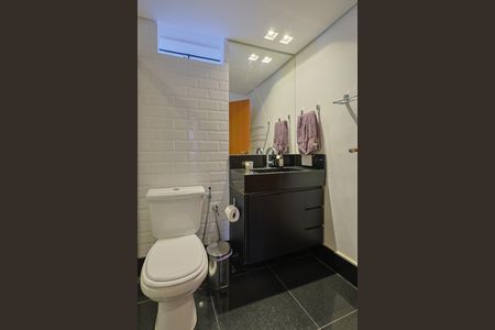 Apartamento à venda com 135m², 3 quartos e 2 vagas Apartamento à venda com 135m², 3 quartos e 2 vagasBanheiro