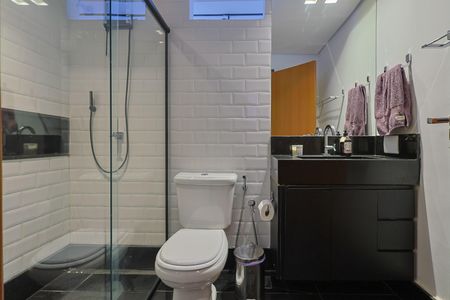 Apartamento à venda com 135m², 3 quartos e 2 vagas Apartamento à venda com 135m², 3 quartos e 2 vagasBanheiro