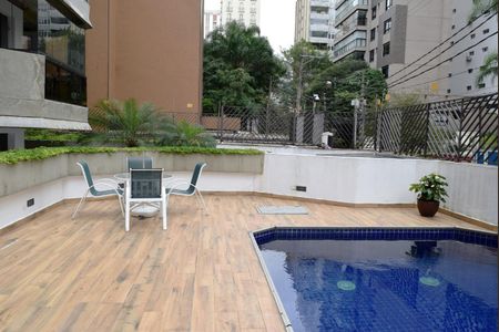 Apartamento para alugar com 389m², 3 quartos e 4 vagasPiscina
