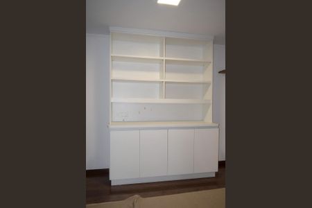 Apartamento para alugar com 389m², 3 quartos e 4 vagasHall íntimo