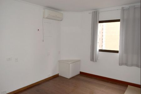 Apartamento para alugar com 389m², 3 quartos e 4 vagasSuíte 3