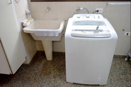 Apartamento para alugar com 389m², 3 quartos e 4 vagasÁrea de Serviço