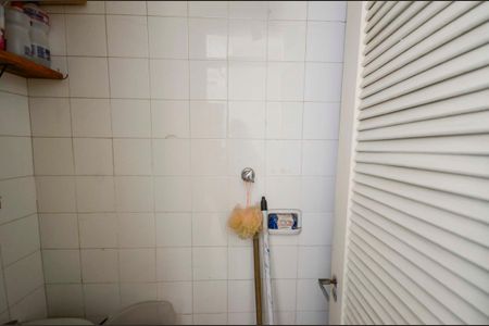 Apartamento para alugar com 63m², 1 quarto e 1 vaga Apartamento para alugar com 63m², 1 quarto e 1 vagaBanheiro de Serviço