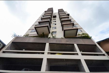 Apartamento para alugar com 63m², 1 quarto e 1 vaga Apartamento para alugar com 63m², 1 quarto e 1 vagaFachada
