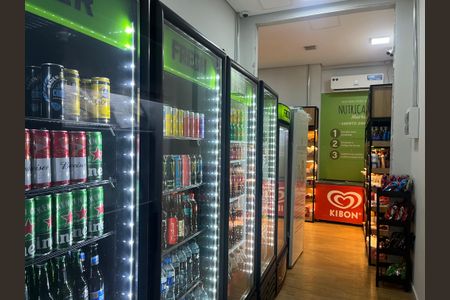 Apartamento à venda com 66m², 2 quartos e 1 vagaMercadinho