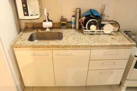 Apartamento à venda com 66m², 2 quartos e 1 vagaCozinha