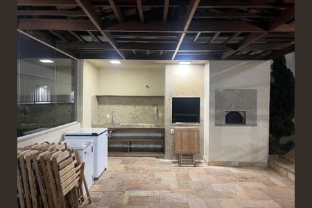 Apartamento à venda com 66m², 2 quartos e 1 vagaÁrea comum - Churrasqueira