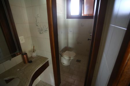 Casa para alugar com 720m², 4 quartos e 6 vagasLavabo