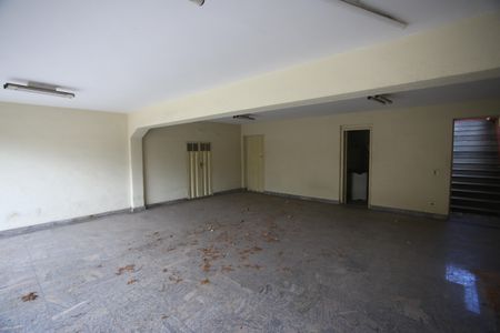 Casa para alugar com 720m², 4 quartos e 6 vagasÁrea comum