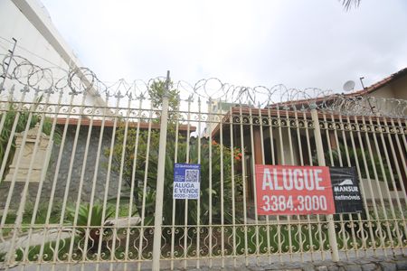 Casa para alugar com 720m², 4 quartos e 6 vagasFachada 