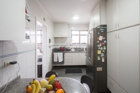 Apartamento para alugar com 163m², 4 quartos e 3 vagasCozinha