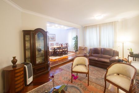 Apartamento para alugar com 163m², 4 quartos e 3 vagasSala