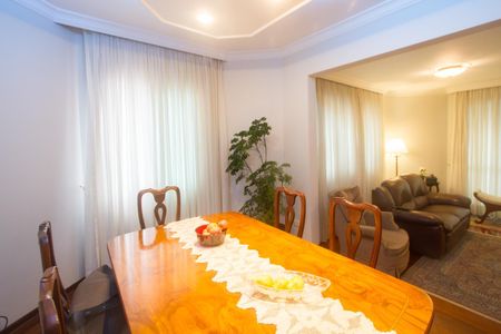 Apartamento para alugar com 163m², 4 quartos e 3 vagasSala