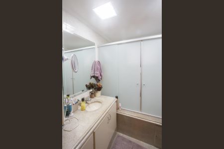 Apartamento para alugar com 163m², 4 quartos e 3 vagasBanheiro Suíte