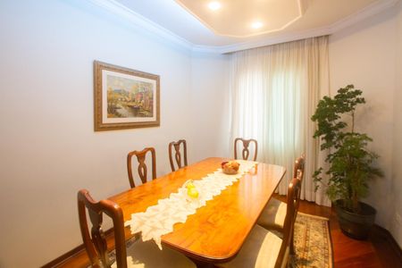 Apartamento para alugar com 163m², 4 quartos e 3 vagasSala