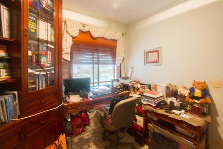 Apartamento para alugar com 163m², 4 quartos e 3 vagasQuarto 2